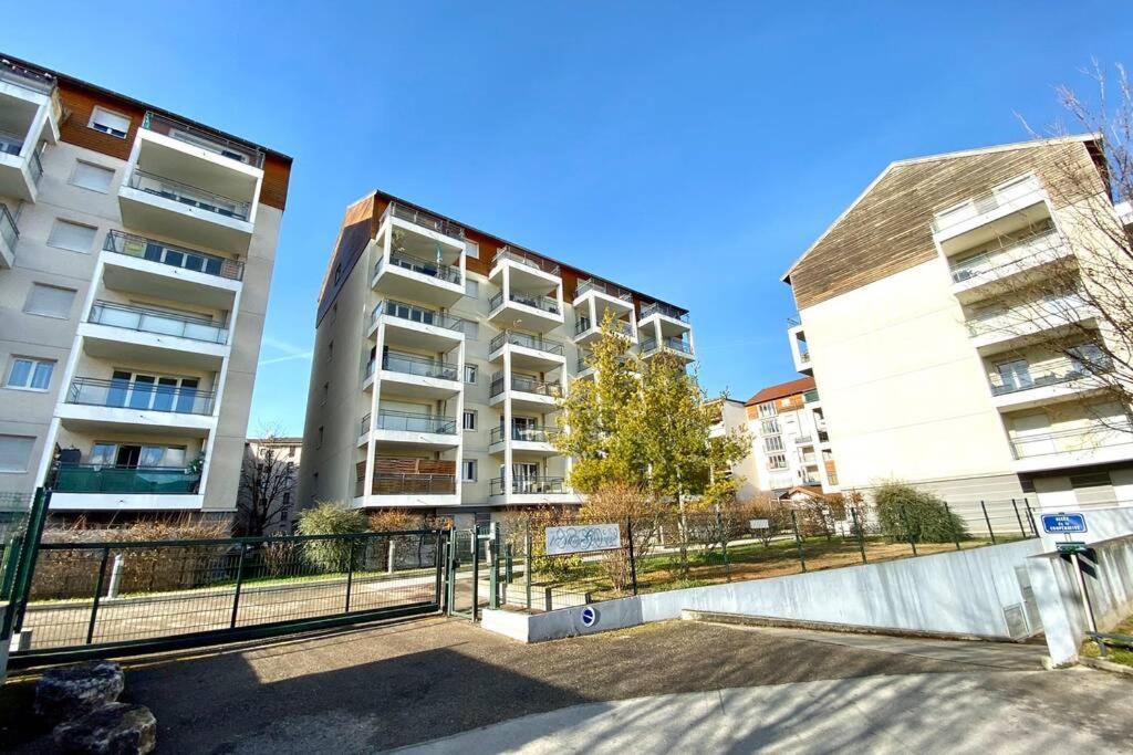 Residence L'Allee Genevoise Annemasse Bagian luar foto